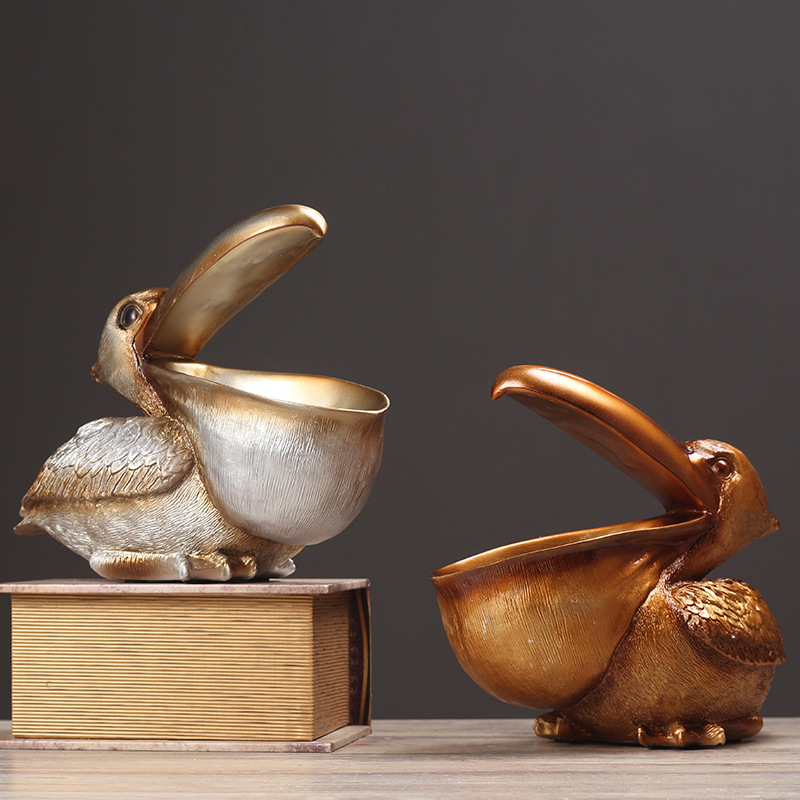 Resin Art Table - Pelican Bird Ornament Retro Resin Key
