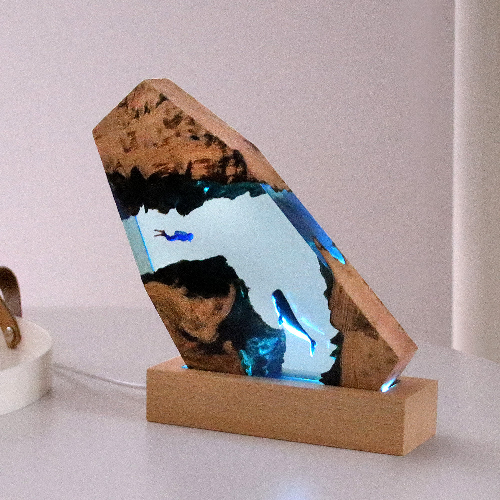 Resin Art Underwater - New Underwater Cave Whale Diver Home