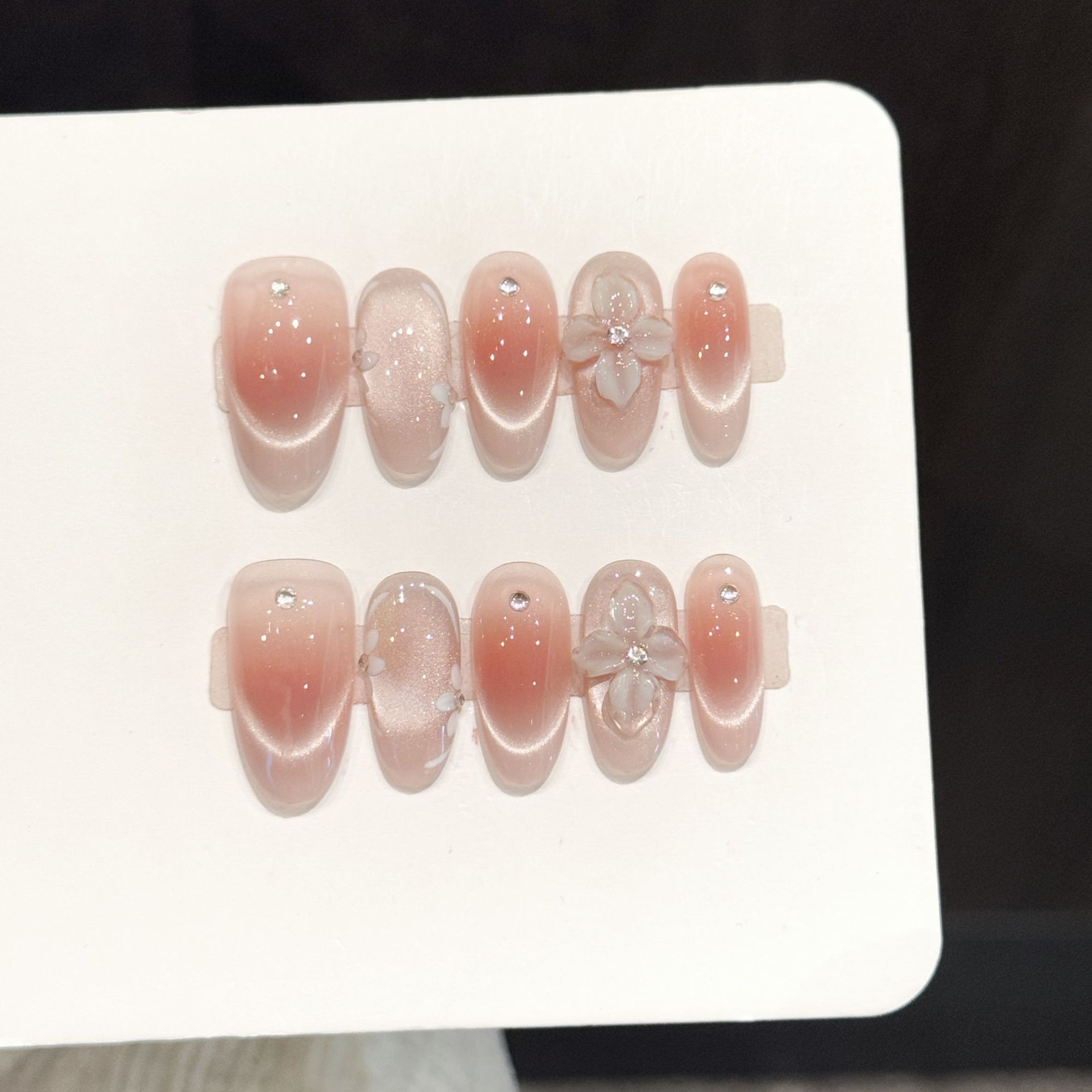 Resin Art Flower - 10pcs Handmade Press On Nails Ice