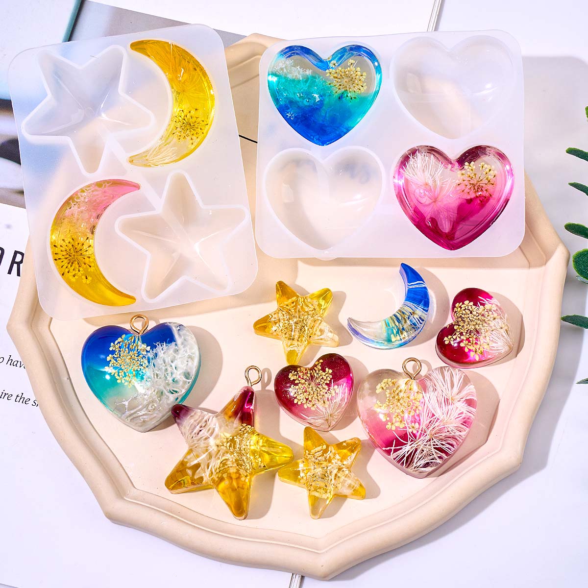 Heart Star Moon Pendant Silico - đánh giá và giá Resin Art Jewellery