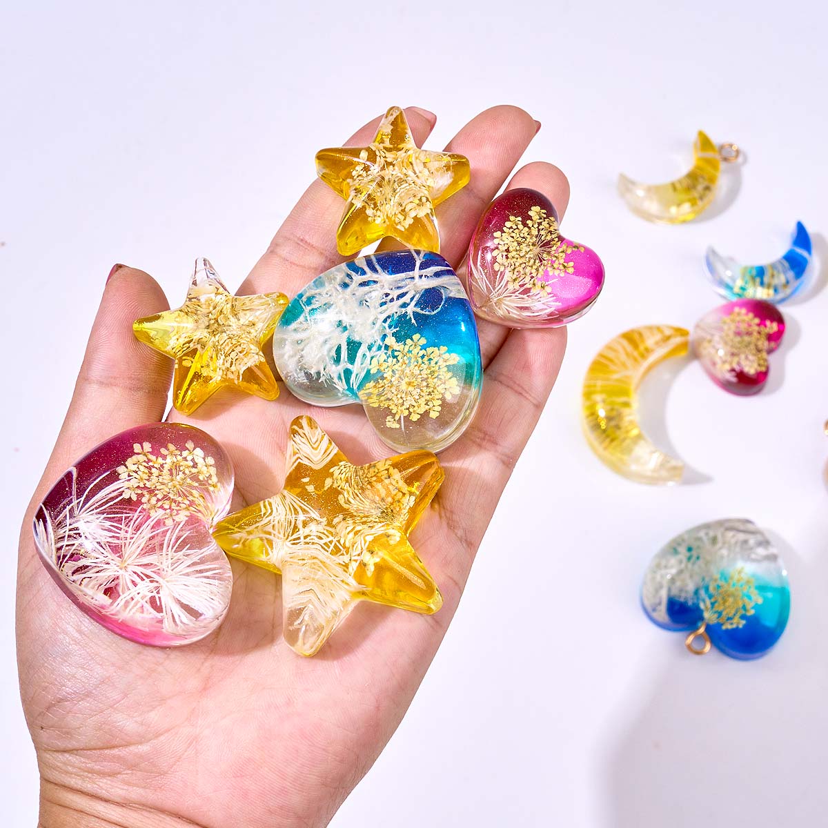 Heart Star Moon Pendant Silico - đánh giá và giá Resin Art Jewellery